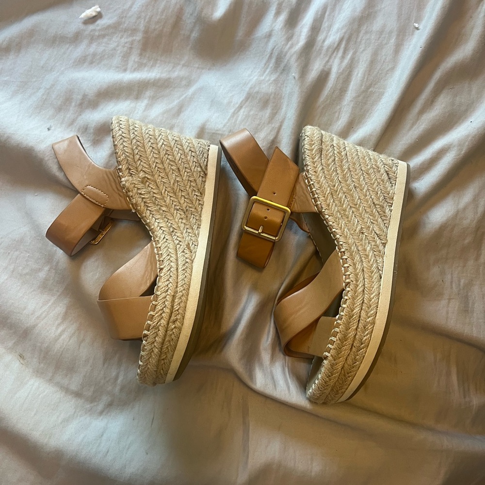 Soda fabrian square toe crossed wedges